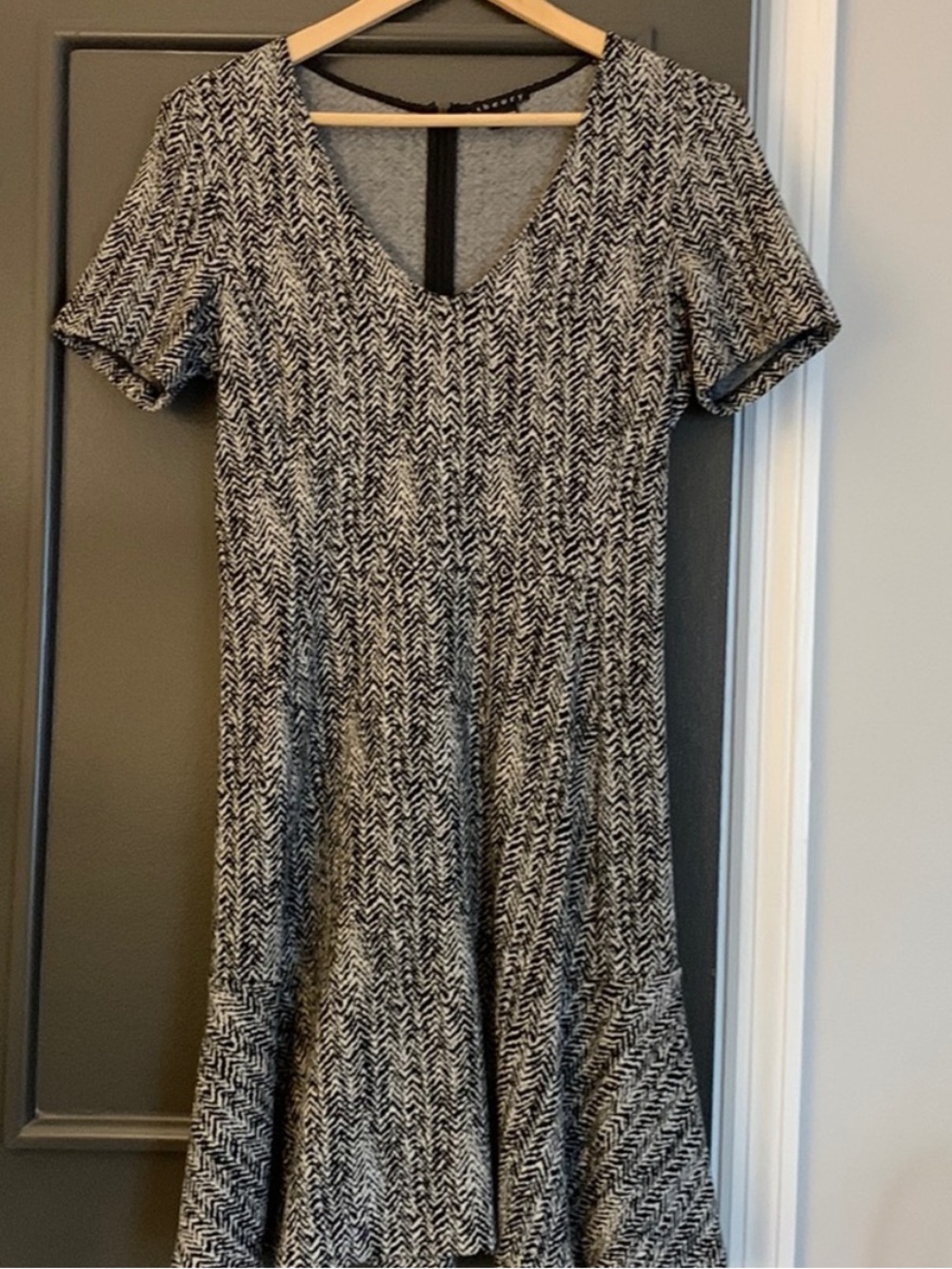 THEORY Mini Dress Nikay Parcel Black/White Herringbone Tweed